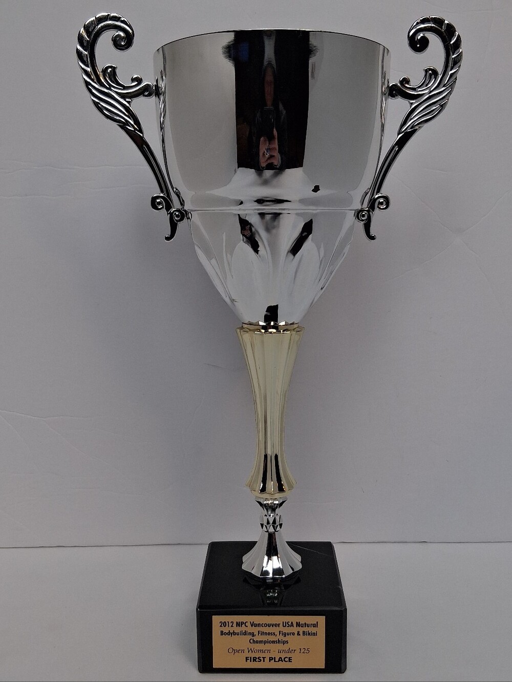 NPC Vancouver USA 2012 Bodybuilding Fitness Championship 1st Place Trophy  18"